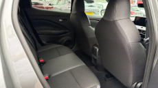 Nissan Juke 1.0 DiG-T N-Connecta 5dr DCT Petrol Hatchback